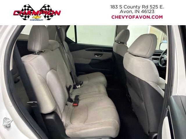 2023 Honda Pilot AWD LX