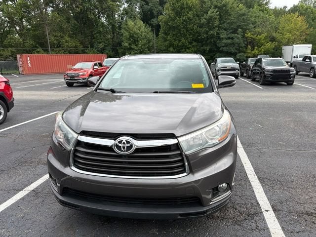 2015 Toyota Highlander LE