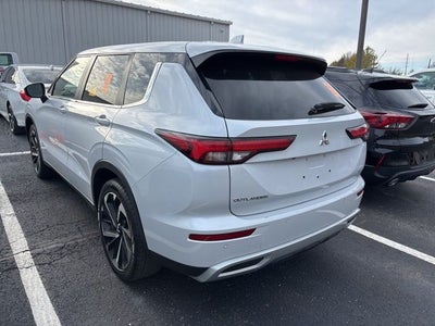 2024 Mitsubishi Outlander SE Ralliart