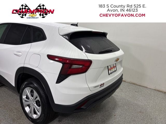 2025 Chevrolet Trax LS