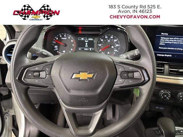 2025 Chevrolet Trax LS