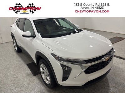 2025 Chevrolet Trax LS