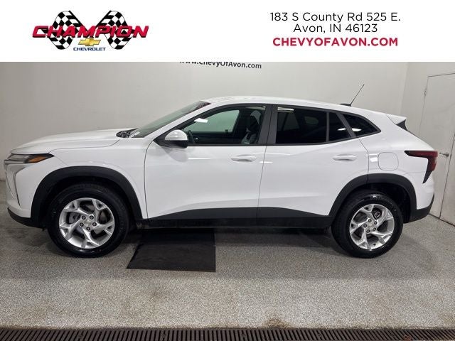 2025 Chevrolet Trax LS