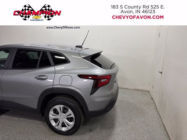 2025 Chevrolet Trax LS