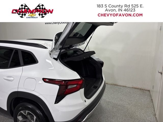 2025 Chevrolet Trax LT