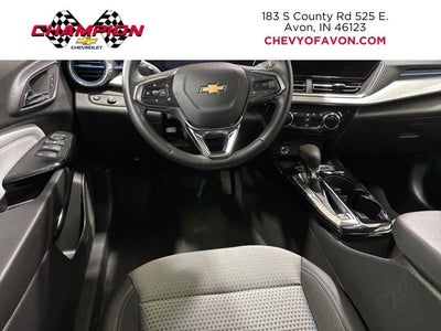 2025 Chevrolet Trax LT