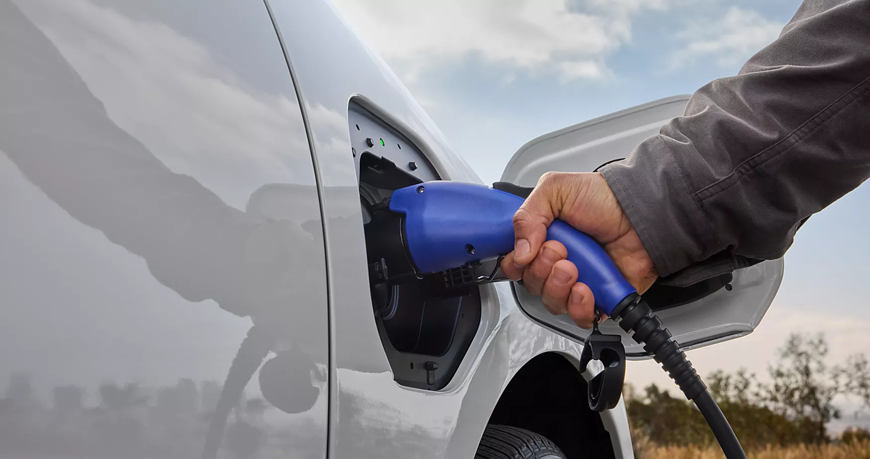 2026 Subaru Solterra EV Charging